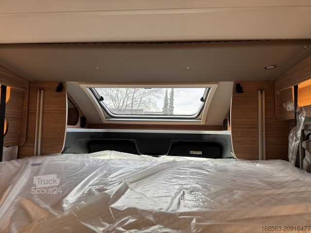 Halvintegreret autocamper WEINSBERG CaraCompact Suite 640 MEG Pepper LP91.392¤