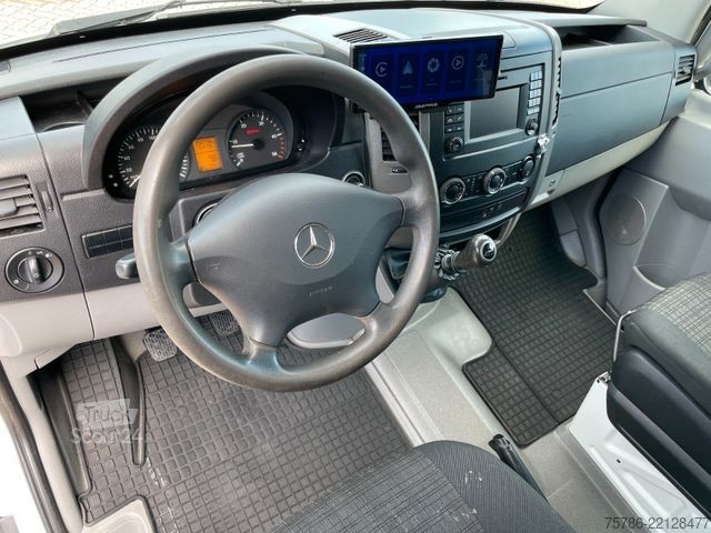 شاحنة صغيرة بيك أب MERCEDES-BENZ Sprinter 316 CDI DoKa 4X4+Unters./ ZG3/ AHK 3.5t