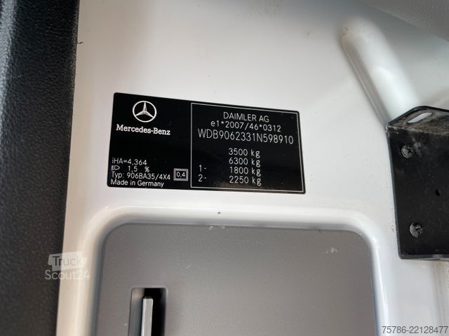 شاحنة صغيرة بيك أب MERCEDES-BENZ Sprinter 316 CDI DoKa 4X4+Unters./ ZG3/ AHK 3.5t