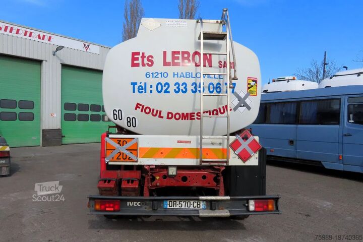 Camion-citerne Iveco Eurocargo FUEL (DIESEL/PETROL) 8000 LITERS, COM...