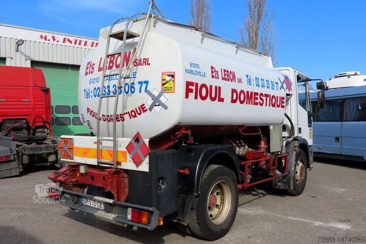 Camion-citerne Iveco Eurocargo FUEL (DIESEL/PETROL) 8000 LITERS, COM...