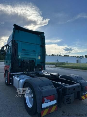 Tractor estándar MAN TGX 18.500