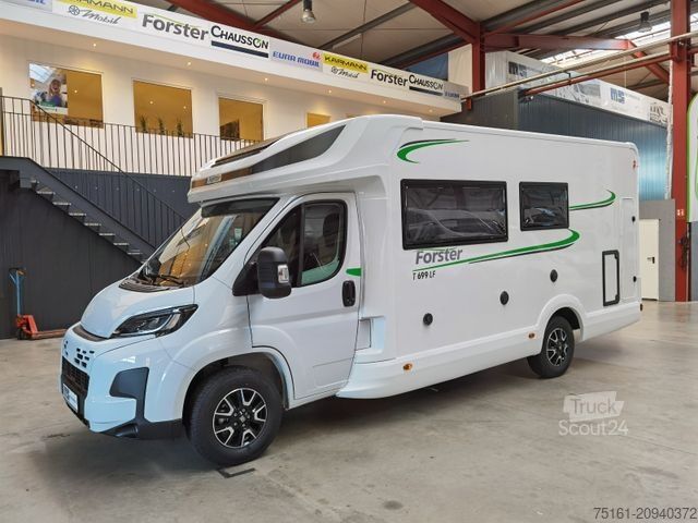 Half-integraal camper FORSTER T 699 LF / 140PS / XXL - HUBBETT & RAUMBAD