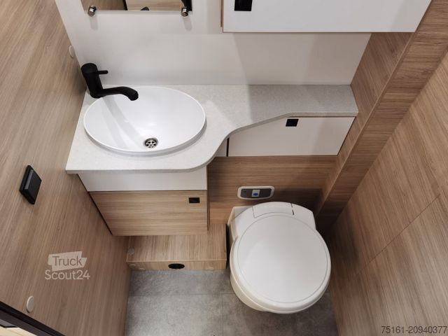 Camping-car semi-intégré CHAUSSON 640 ULTIMATE / -2026- / XXL- HUBBETT & RAUMBAD