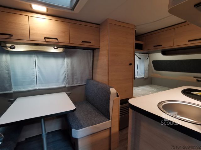 Wohnwagen WEINSBERG CARAONE 390 QD  / -2026 -/ 1350 KG