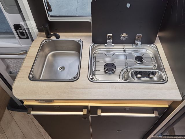 Camping-car semi-intégré CHAUSSON 627 TITANIUM / - 2026 - / EINZELBETTEN / 4.1T.