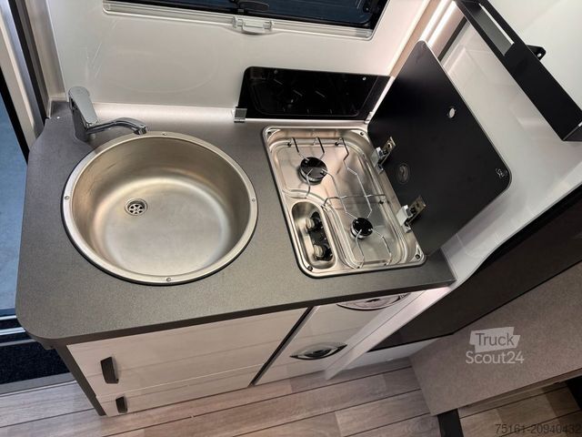 Yarı entegre karavan FORSTER T 699 EB / -2026-/ 140PS/ EINZELBETTEN & HUBBETT