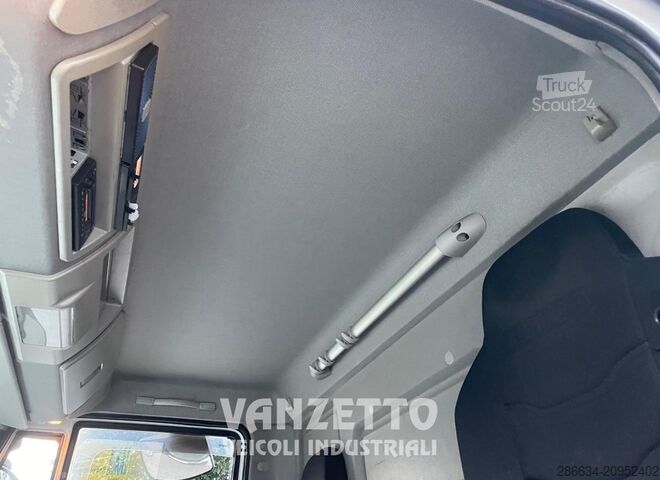  Iveco EUROCARGO 140E25 FURGONE SPONDA PALFINGE