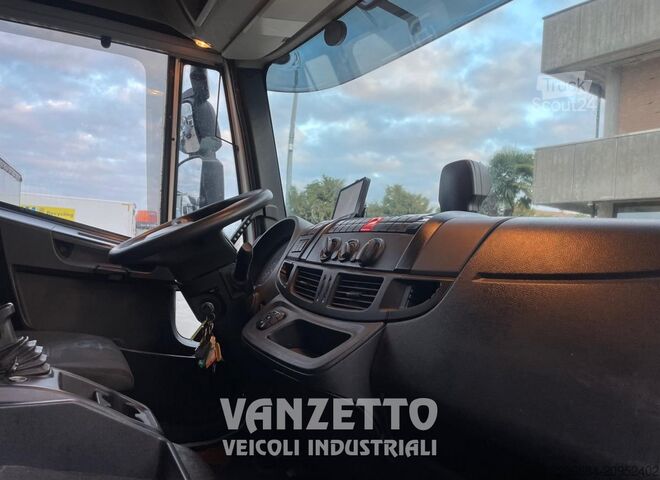  Iveco EUROCARGO 140E25 FURGONE SPONDA PALFINGE