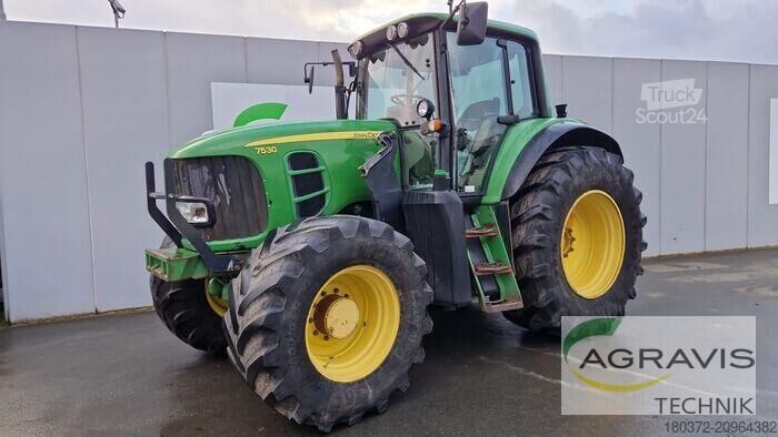 Traktor John Deere 7430 PREMIUM
