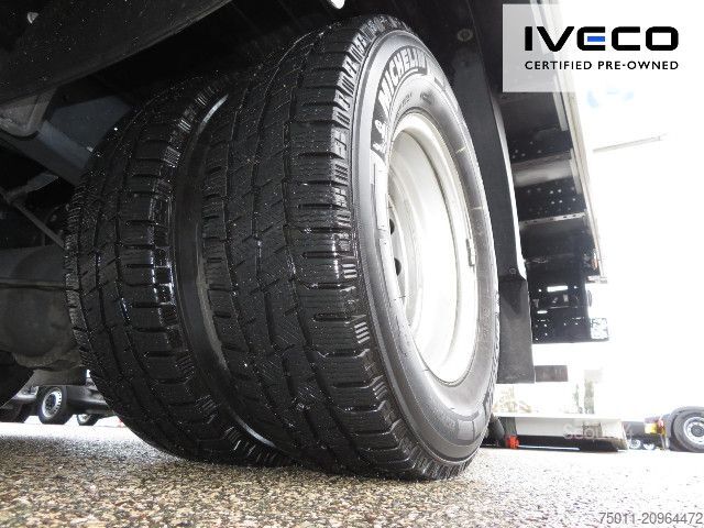 Transporter mit Koffer IVECO Daily 70C18HA8/P Koffer/LBW, Klima, NL 3183kg