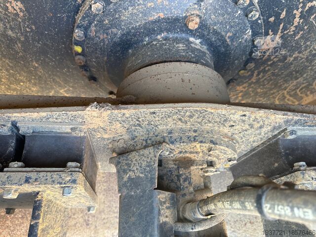 Estabilizador de solo Bomag BW 213 PDH-4i