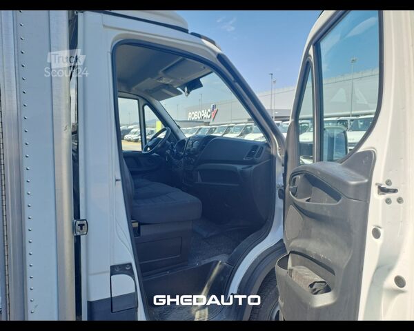 Микробус IVECO 35C14H BOX