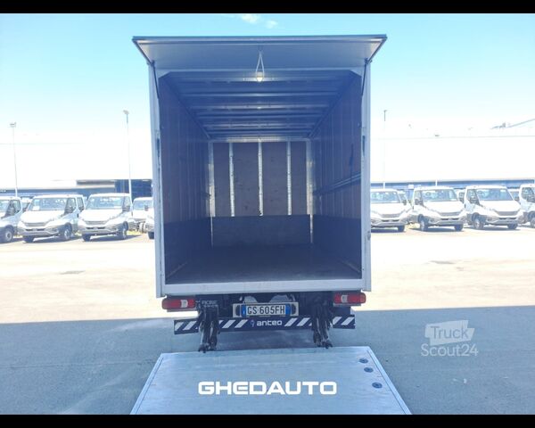 Микробус IVECO 35C14H BOX + SPONDA