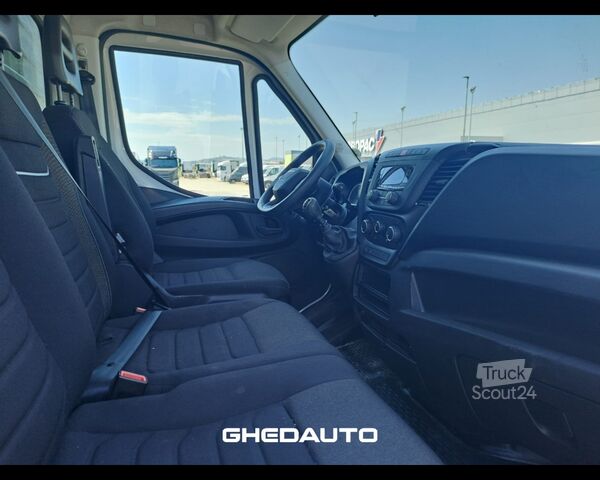 Микробус IVECO 35C14H BOX + SPONDA
