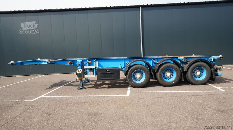 Transporte de contentores Groenewegen 3 Axle container chassis 20/30ft