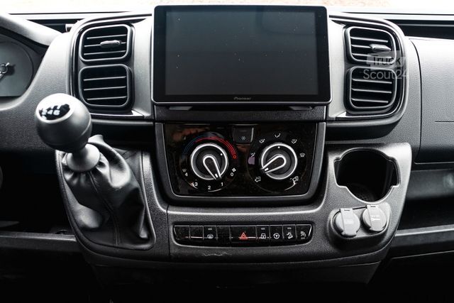 Husbil CHAUSSON Van First Line V594L Dörr Black-Edition exklusiv