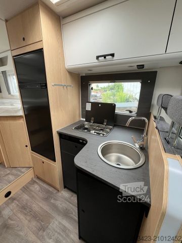 Camping-car semi-intégré SUNLIGHT T 67 , Basic Paket, 156LKühlschr