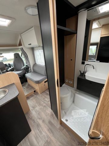 Camping-car semi-intégré SUNLIGHT T 67 , Basic Paket, 156LKühlschr