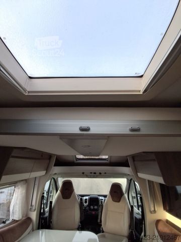 Camping-car semi-intégré MOOVEO Tei 74 EBH Markise,Sat,TV,Hubbett,RK