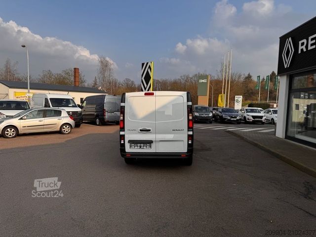 Fourgon tôlé RENAULT Trafic Lkw Komfort L1H1 2,8t Blue dCi 130 MY24