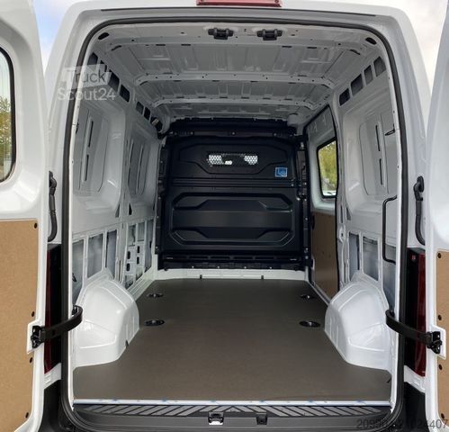 Fourgon tôlé RENAULT Master KAWA FWD Extra L2H2 3,5t Blue dCi 150