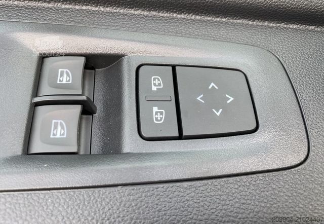 Fourgon tôlé RENAULT Master KAWA FWD Extra L2H2 3,5t Blue dCi 150