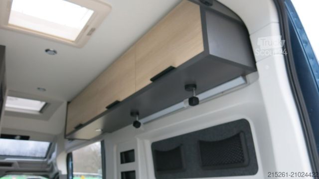 Camping-car WESTFALIA Dreamer D51, Festbett, 2 m Stehh. *RADIKAL REDUZ