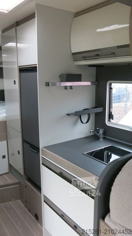 Half-integraal camper ROLLER TEAM Zefiro 295TL, MR25/26 riesiges Queerbett/Garage