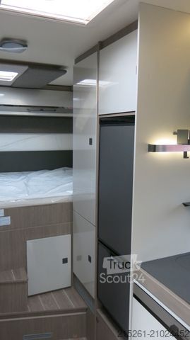 Half-integraal camper ROLLER TEAM Zefiro 295TL, MR25/26 riesiges Queerbett/Garage