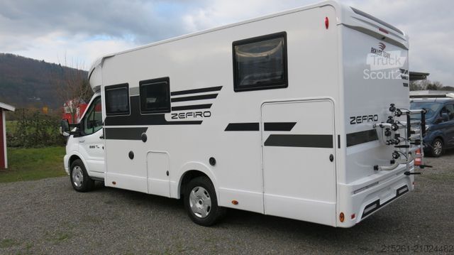 Half-integraal camper ROLLER TEAM Zefiro 285TL, MR 25, Einzel/Hubbett, 5 Sitzplätz