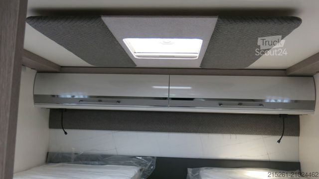 Half-integraal camper ROLLER TEAM Zefiro 285TL, MR 25, Einzel/Hubbett, 5 Sitzplätz