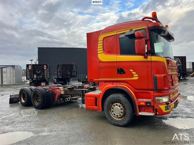 Chasis con cabina Scania R164 6x2 chassis Repair object