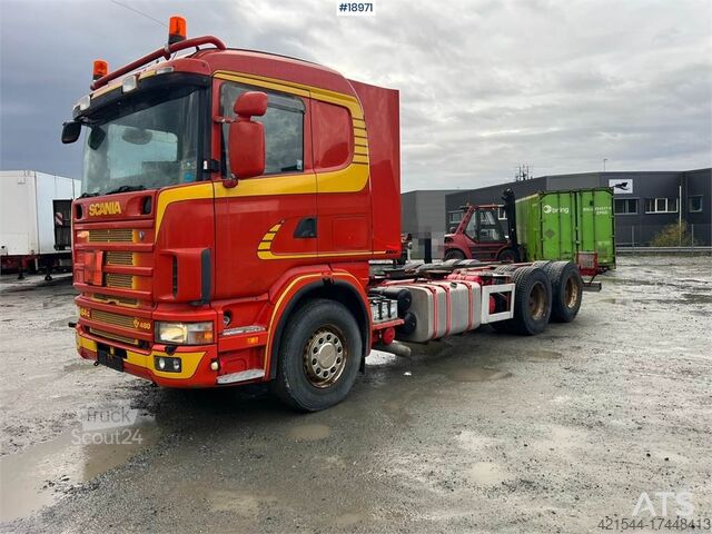 Chasis con cabina Scania R164 6x2 chassis Repair object