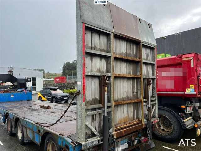 Tieflader Kel-Berg Machine trailer w/ Hydraulic driving bridge