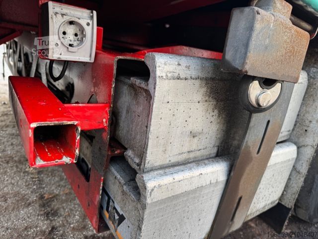 Низкорамный полуприцеп MEUSBURGER MTS-4  Ausziehbar 13400 - 18000 mm 2 x Lenk  Tüv