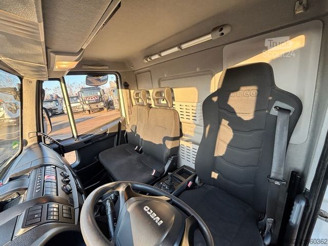 Box van IVECO Eurocargo 75-190 3 Sitze*LBW*Klima*XENON