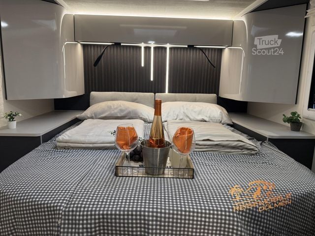 Polintegriran avtodom MOBILVETTA Kea P90 NB ACC Navi Solar TV Lithium Truma 6E