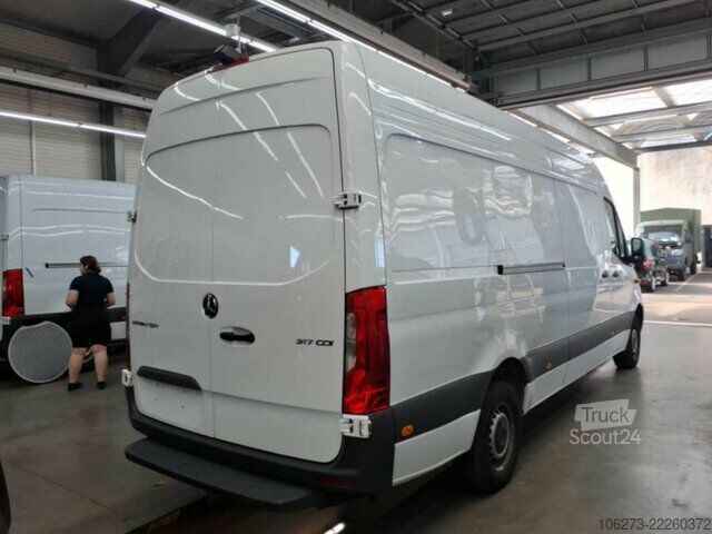 Furgon Mercedes-Benz Sprinter 317 Maxi,9GTronic,MBUX,Kamera,LED