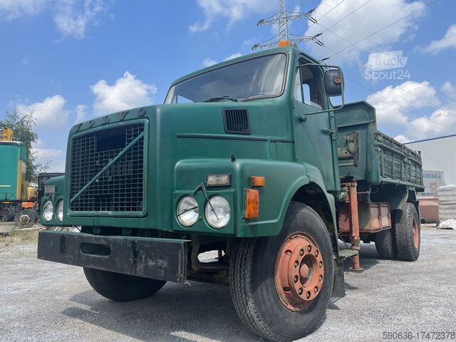 Kipper mit Kran Volvo N10, Full Steel, p, Hiab Kran