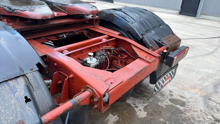 Standard tractor Renault Premium 400 (POMPE MANUELLE / MANUAL PUMP / GRA...