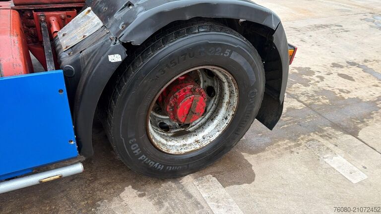 Standard tractor Renault Premium 400 (POMPE MANUELLE / MANUAL PUMP / GRA...