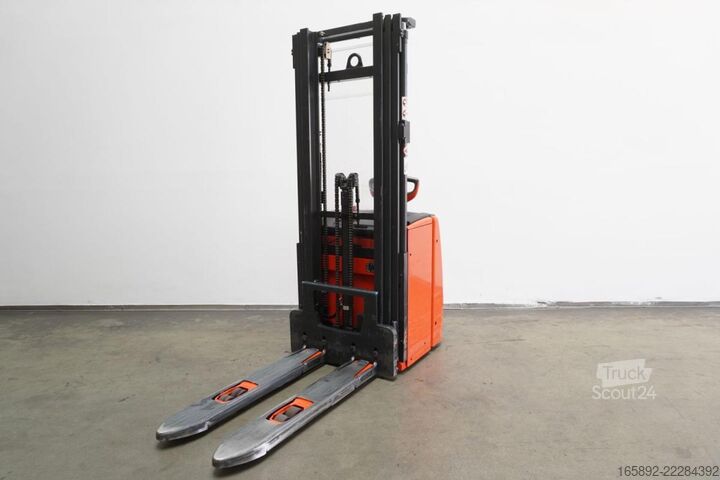 Manuālā krautuva Linde L 14 1173