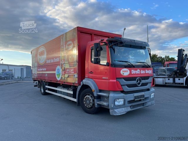 Gėrimų sunkvežimis MERCEDES-BENZ Axor 1833 LBW Schwenkwand Koffer