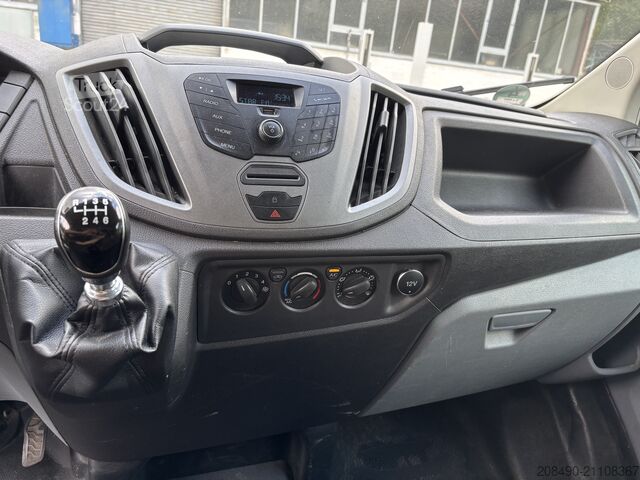 Visoki i dugi panelni kombi / Zadnja podizna platforma (LBW) Ford Transit 350