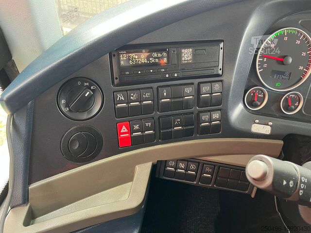 Autobús de dos pisos Neoplan SKYLINER L 6x2*4 77 SEATS / AC / AUXILIARY HEAT...