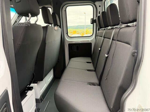 Platformwagen dubbele cabine Mercedes-Benz Sprinter 317 CDI 3665 9G DoKa AHK Klima Kamera