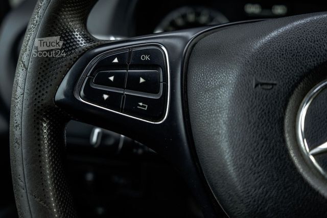 Fourgon tôlé MERCEDES-BENZ Vito L1H1 4x4 | 160PK | Automaat | Airco | Trekh