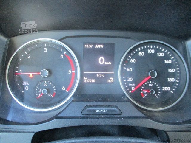 High top van VOLKSWAGEN Crafter, 35 2.0, L4H2, TÜV 06/2026, spez. Aufbau