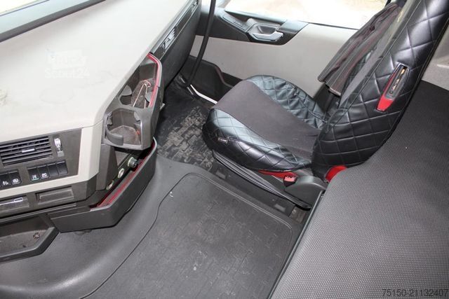 Ελκυστήρας μεγάλου όγκου VOLVO FH 500 4x2 LL GlobeXL 2 x Tank MULTI Nr.: 768